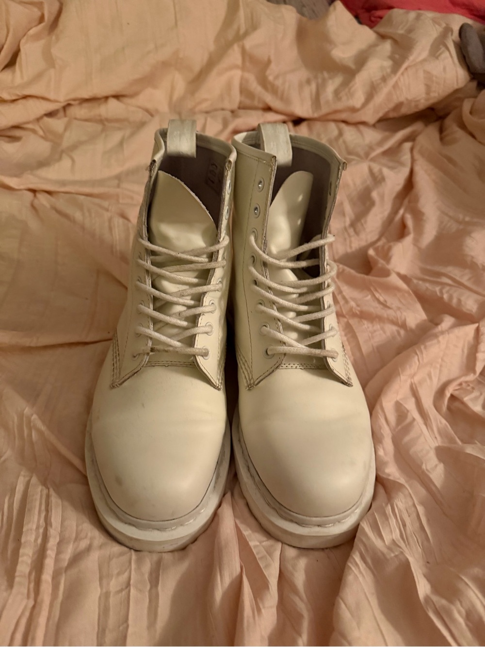 Dr. Martens/Doc Martens 1460 White Mono Boots size Men’s 9 Women’s 10 UK8